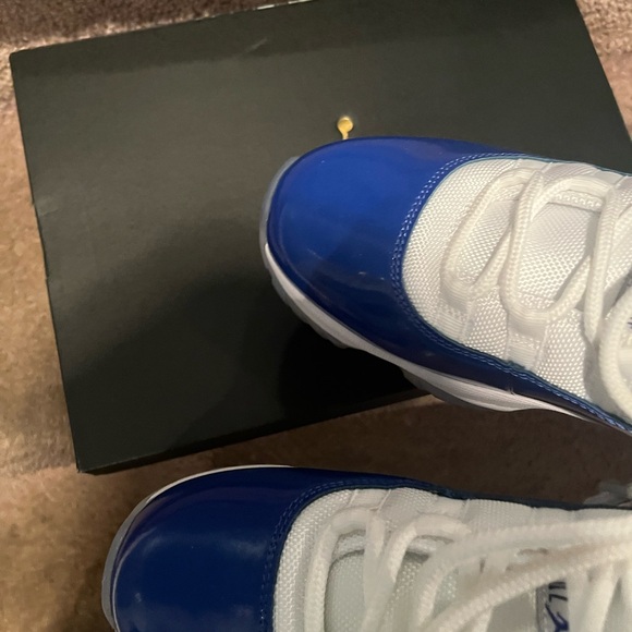 New Royal Blue size 9 Air Jordan High-Top Sneakers. Were my son’s👟, never wore! - Picture 5 of 10